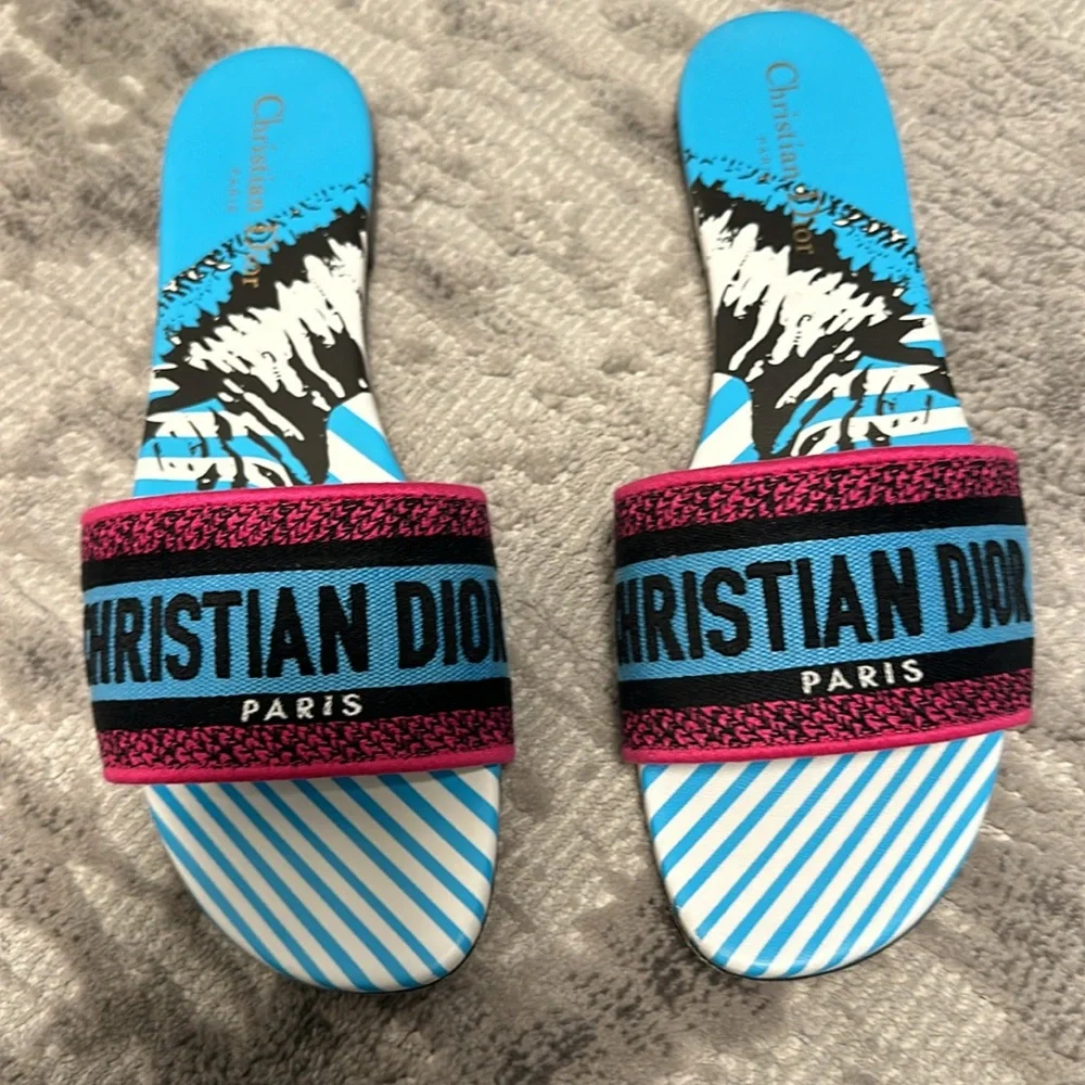 Authentic/ Limited Christian Dior Jungle Slides - Picture 2 of 8